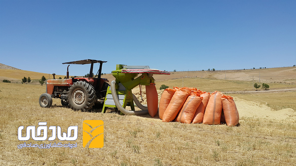 دستگاه مکنده کاه کیسه زن – تریلی زن تراکتوری مدل SL 902 - ادوات کشاورزی صادقی